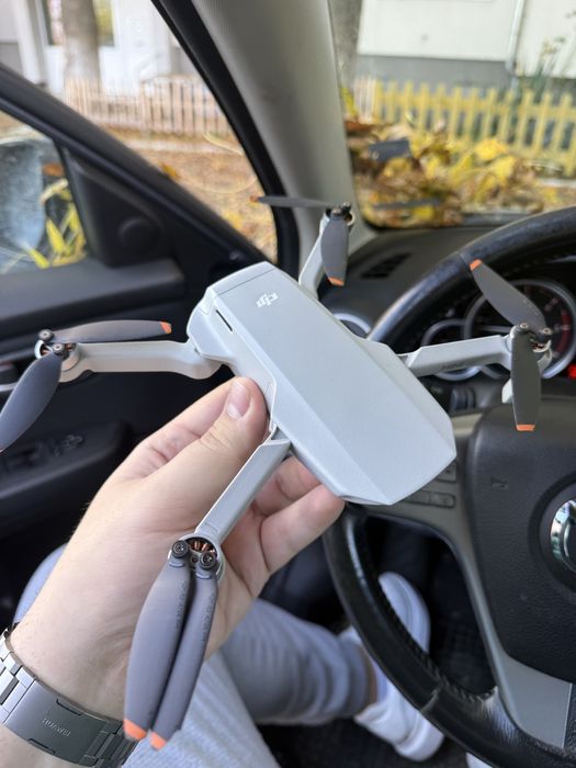 Дрон DJI mini 4K