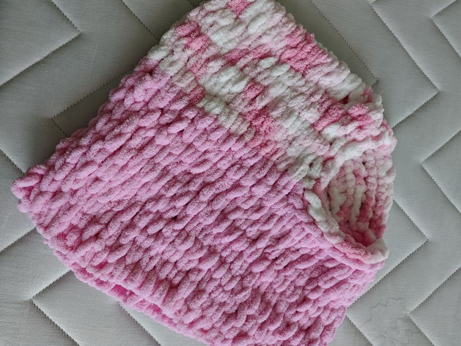 Ново пончо за момиче