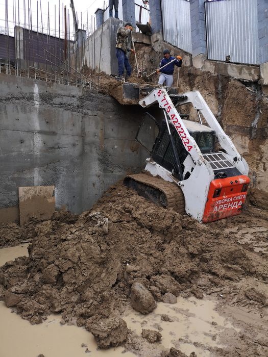 Гидромолот разрушение аренда  Бобкат bob cat, минипогрузчик bobcat
