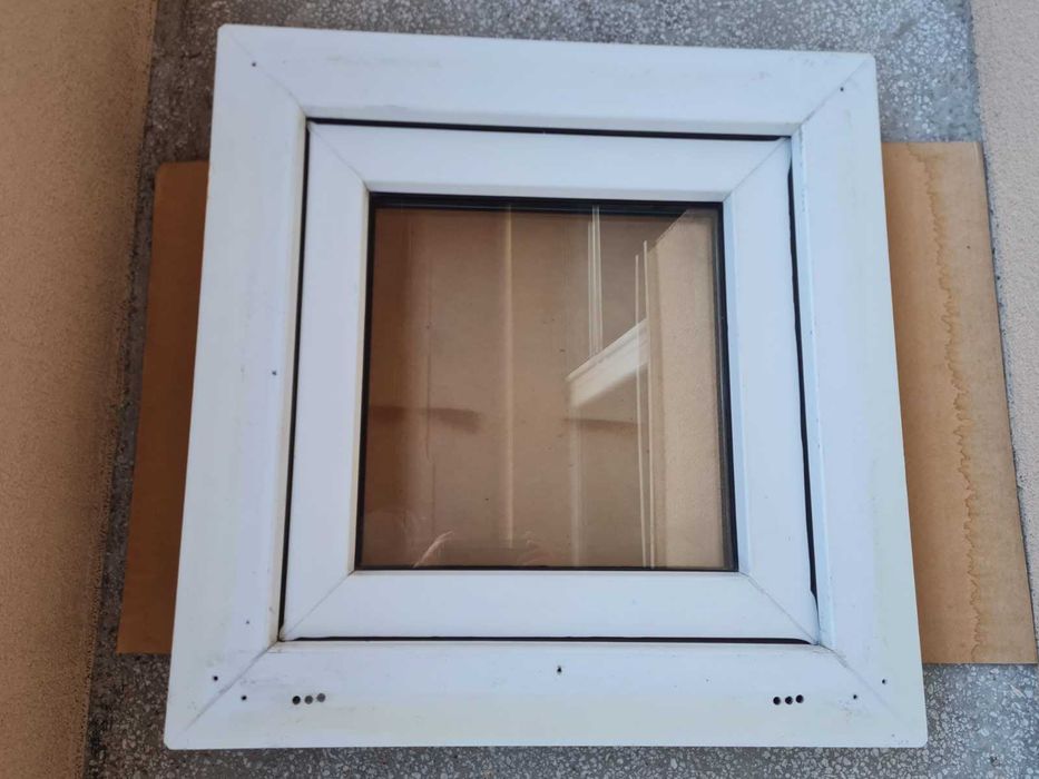 PVC прозорец 55 х 56 х 6 Weiss Profil