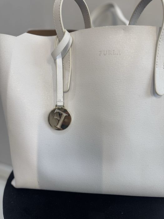Чанта на “FURLA”