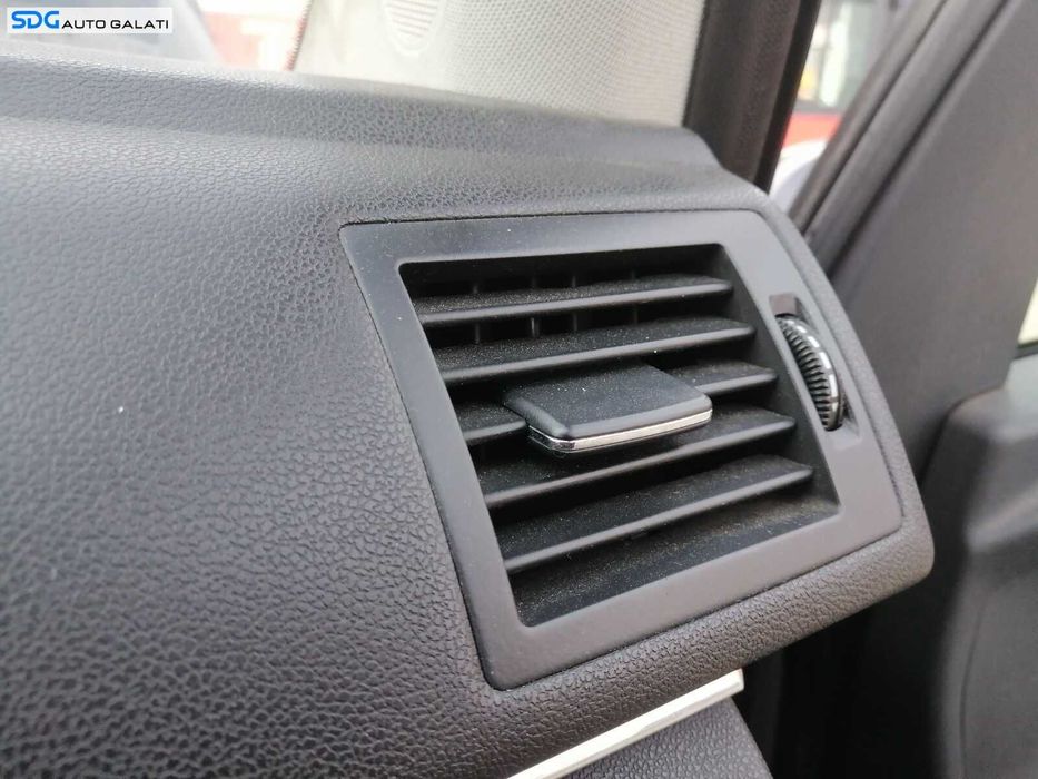 Gura Grila Aer Aerisire Ventilatie Bord Dreapta Mercedes W245 Clasa B Class 2005 - 2012