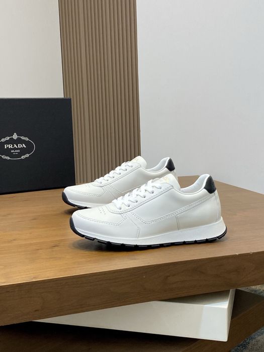 Adidasi Prada , calitate premium , pe comanda , noi , 43