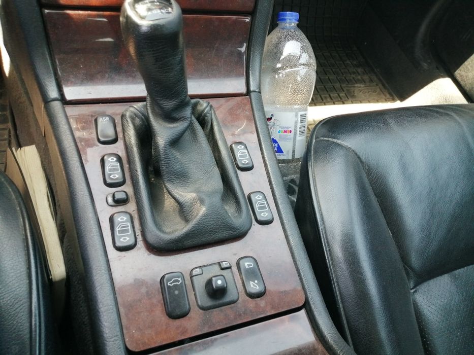 Мерцедес Е250/Mercedes 250-На части