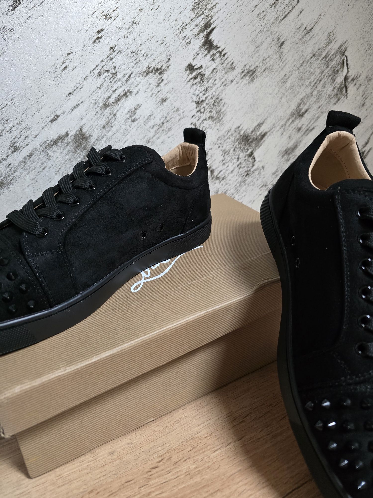 Обувки Christian Louboutin