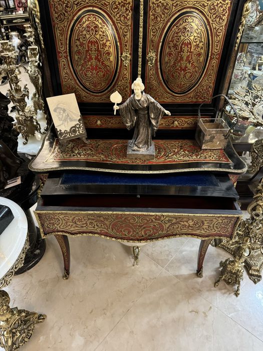 Secretair/ Boulle/ birou restaurat