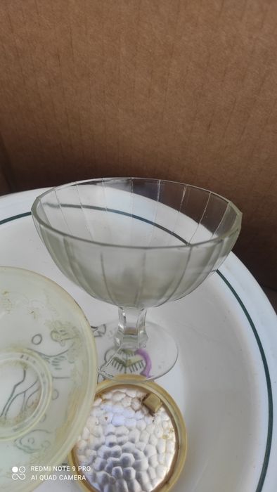 Посуда и хрусталь времён СССР.