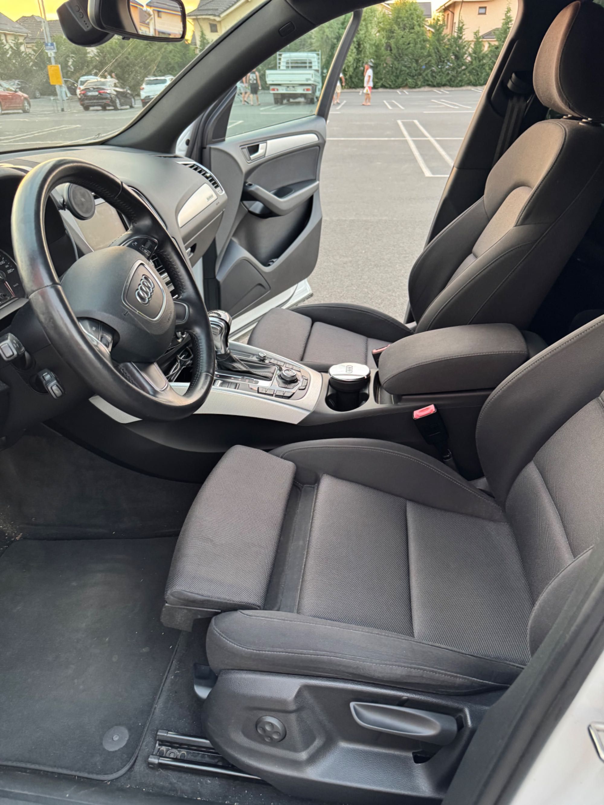 Vand Audi Q5 alb 2014 2.0 TDI 177cp Quattro-Distronic-Automat