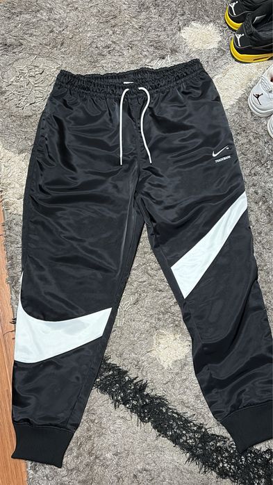 pantaloni Nike Trademark