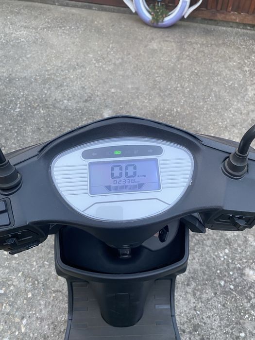 Scuter electric Z-Tech ZT 27C *Fara permis*