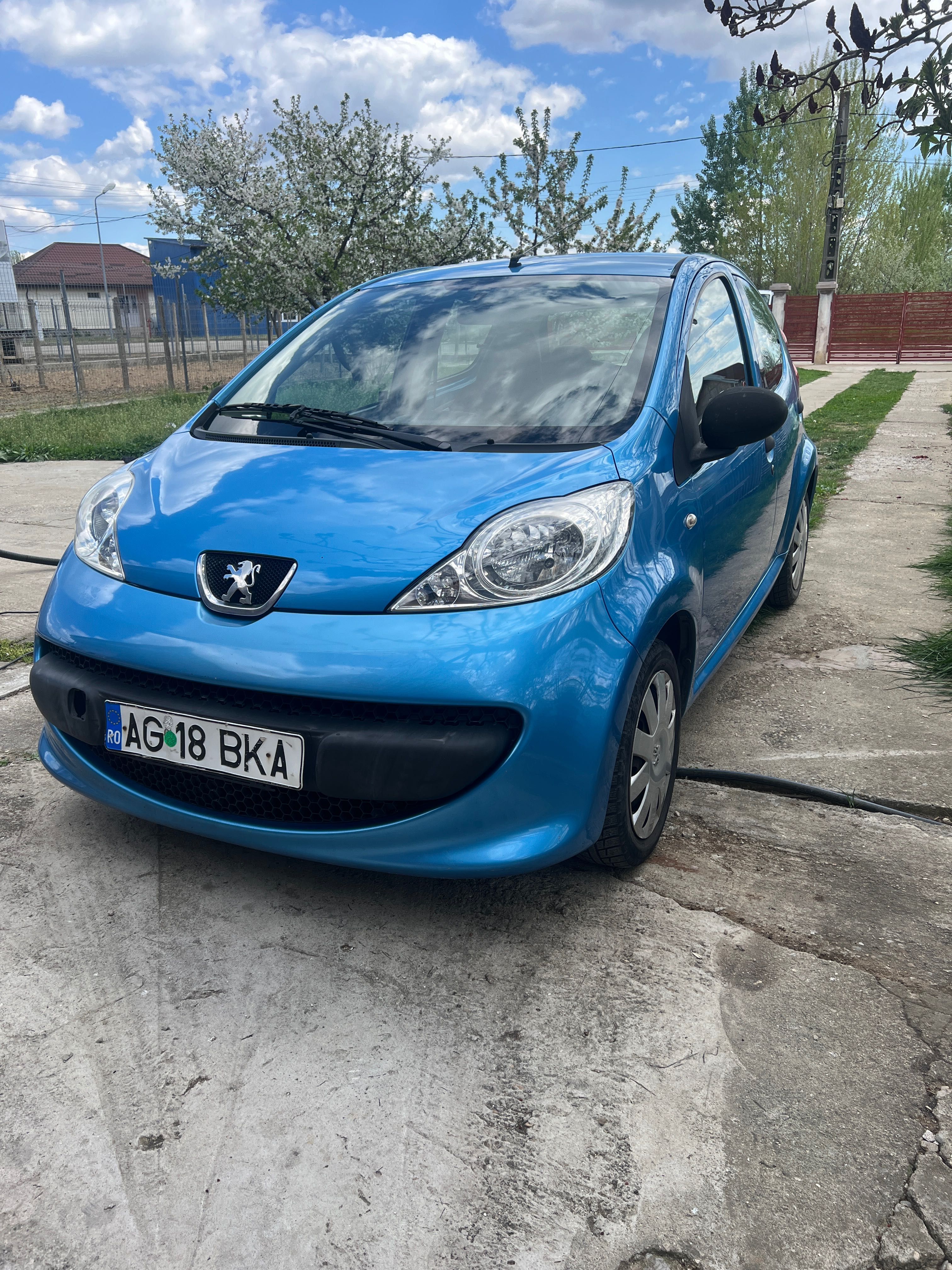 Peugeot 107………..