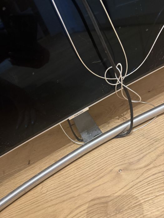 tv curbat samsung ( display stricat) spart