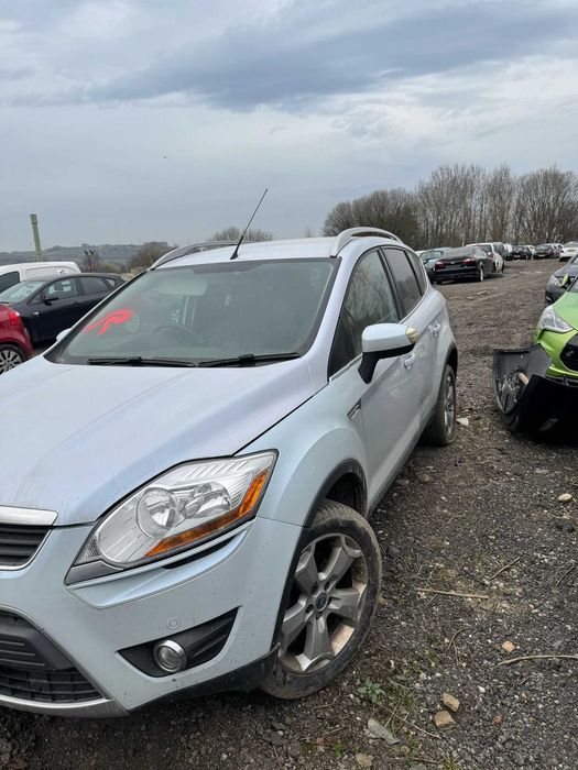 Dezmembrez Ford KUGA 2.0 TCDI an de fabricatie 2009