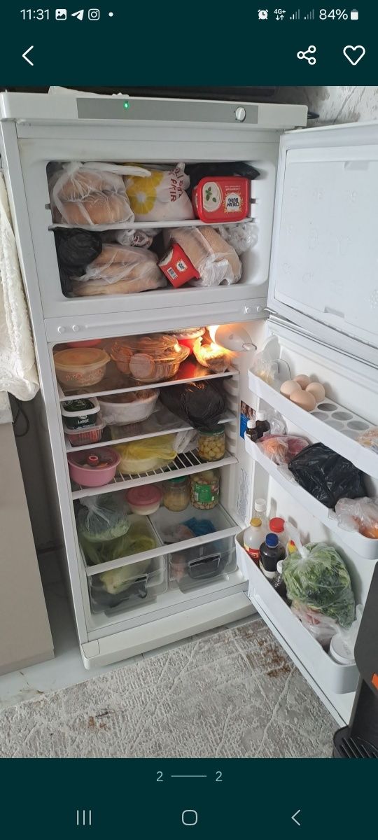 Xaladilnik INDESIT sotiladi