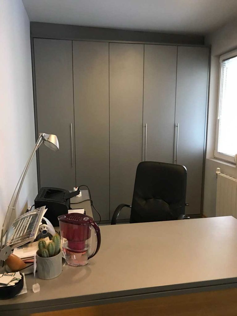 Дава се под наем Офис в София, Център - 70 кв.м за 230 € - Снимка #4