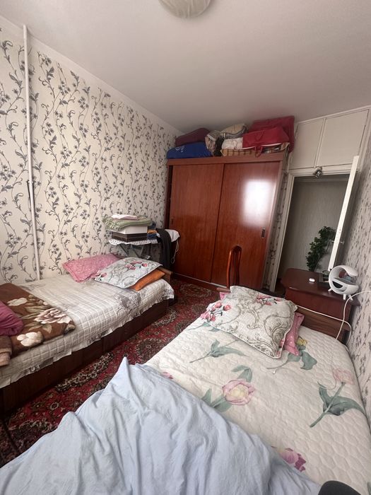 Uy sotiladi! Dom 2/8/9 asia.uz yonida