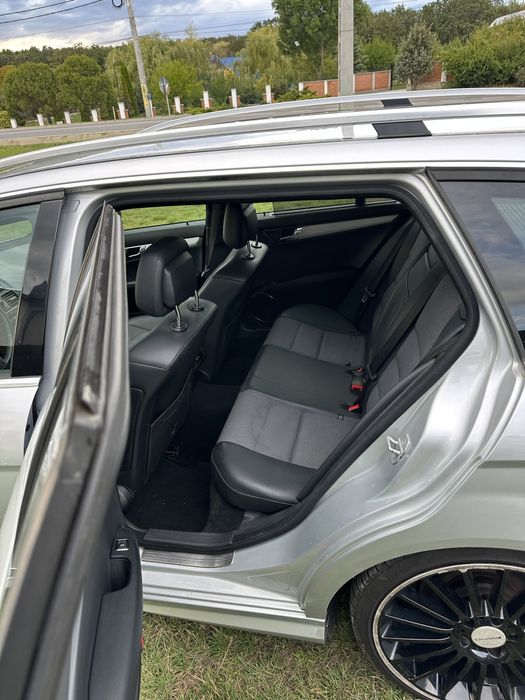 Mercedes c220 Amg Pachet