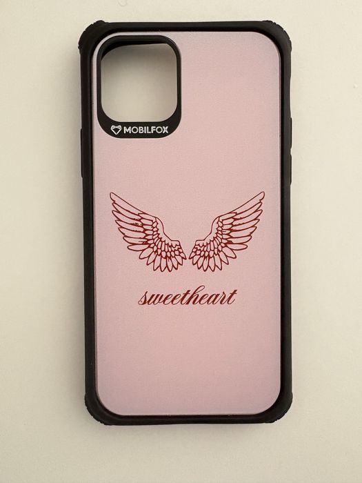 Чисто нов калъф на Mobilfox за iphne 11 pro