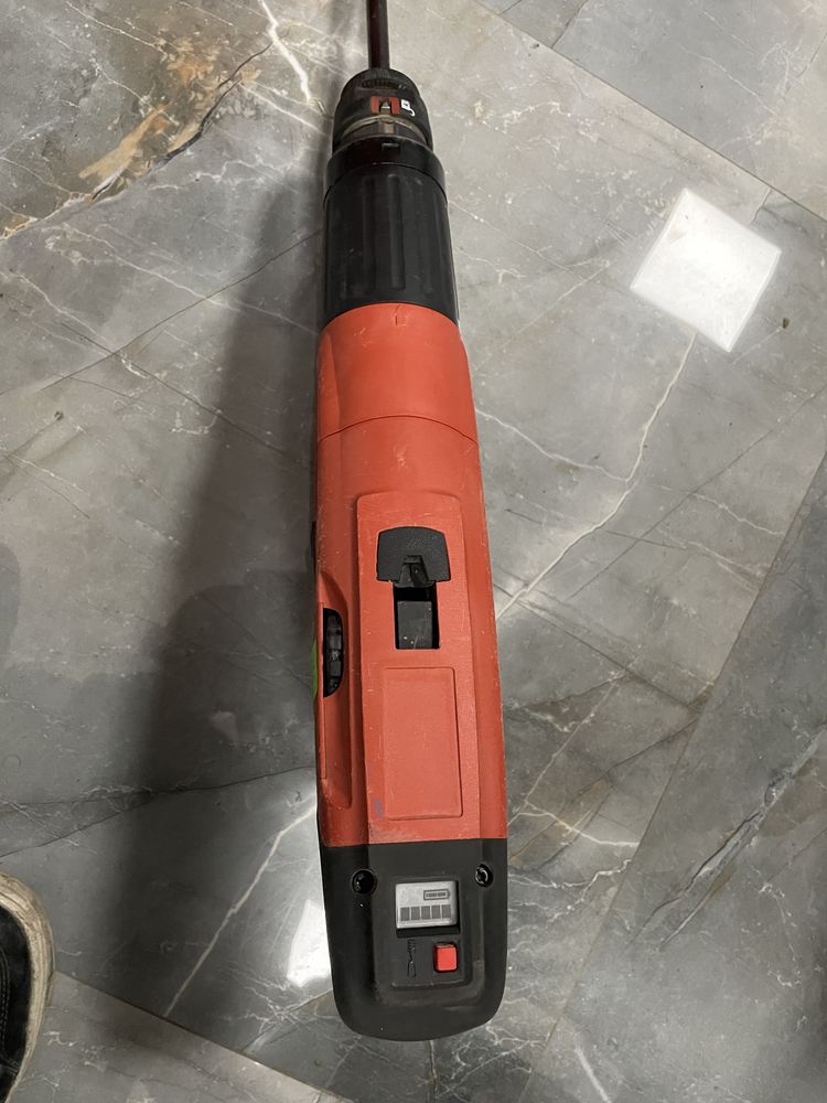 Уред за директен монтаж-Hilti DX5