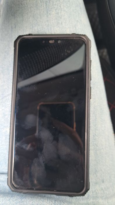 Срочно продам телефон