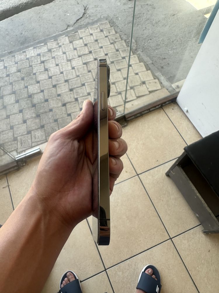 iphone 13 pro max black 256gb batrey 76%