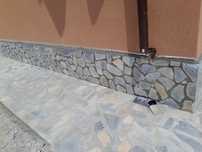 Vând piatră naturala decorativă Asigur transport și montaj