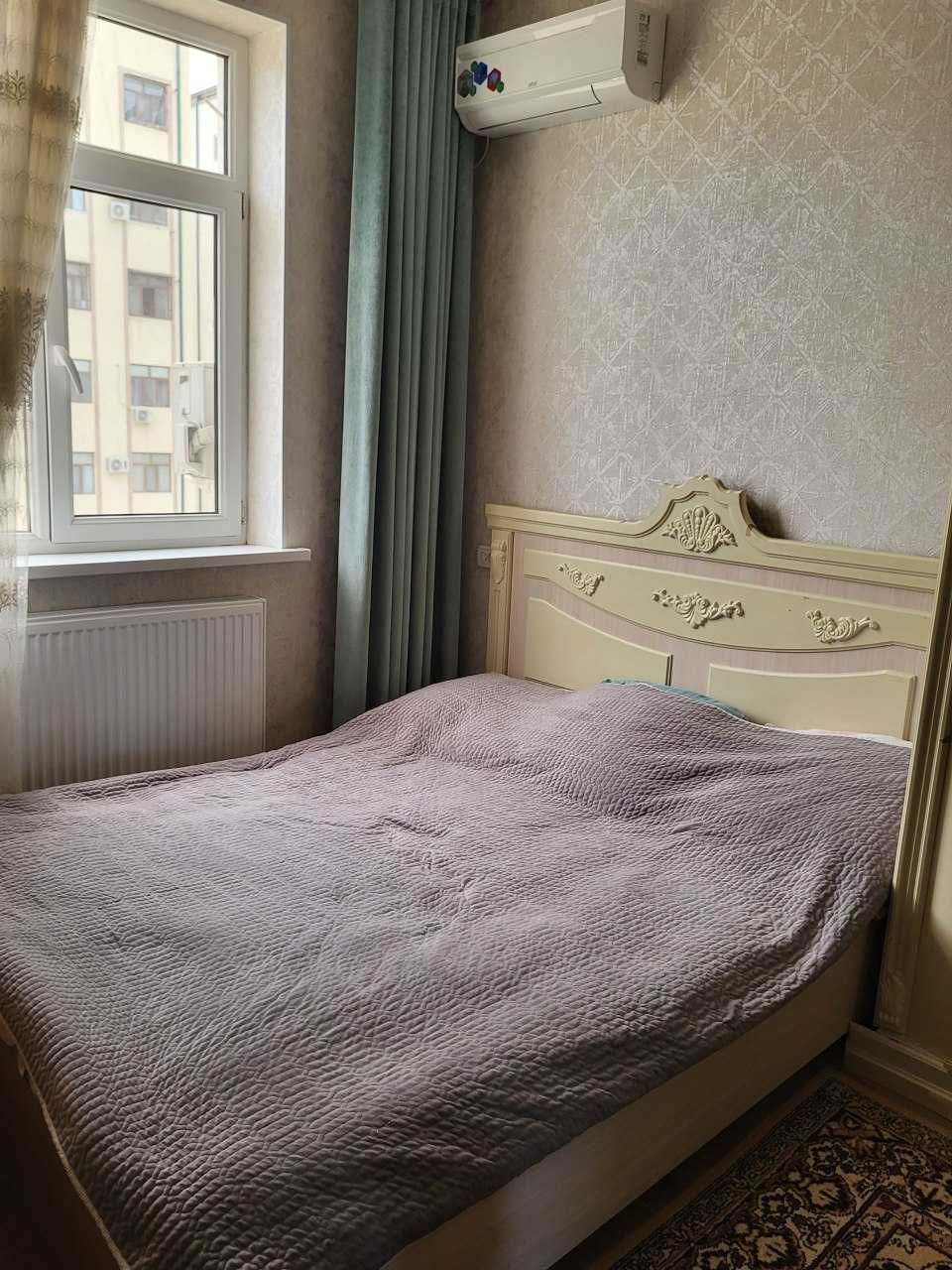 Продаётся спальный гарнитуры
