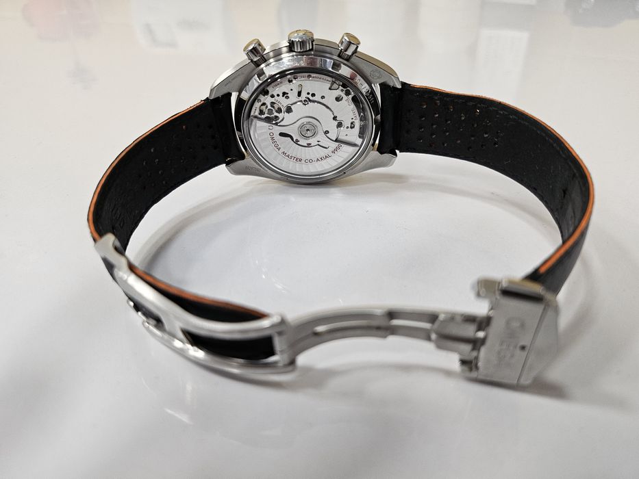 Omega Speedmaster Racing - Black Matt Dial - 44.25mm