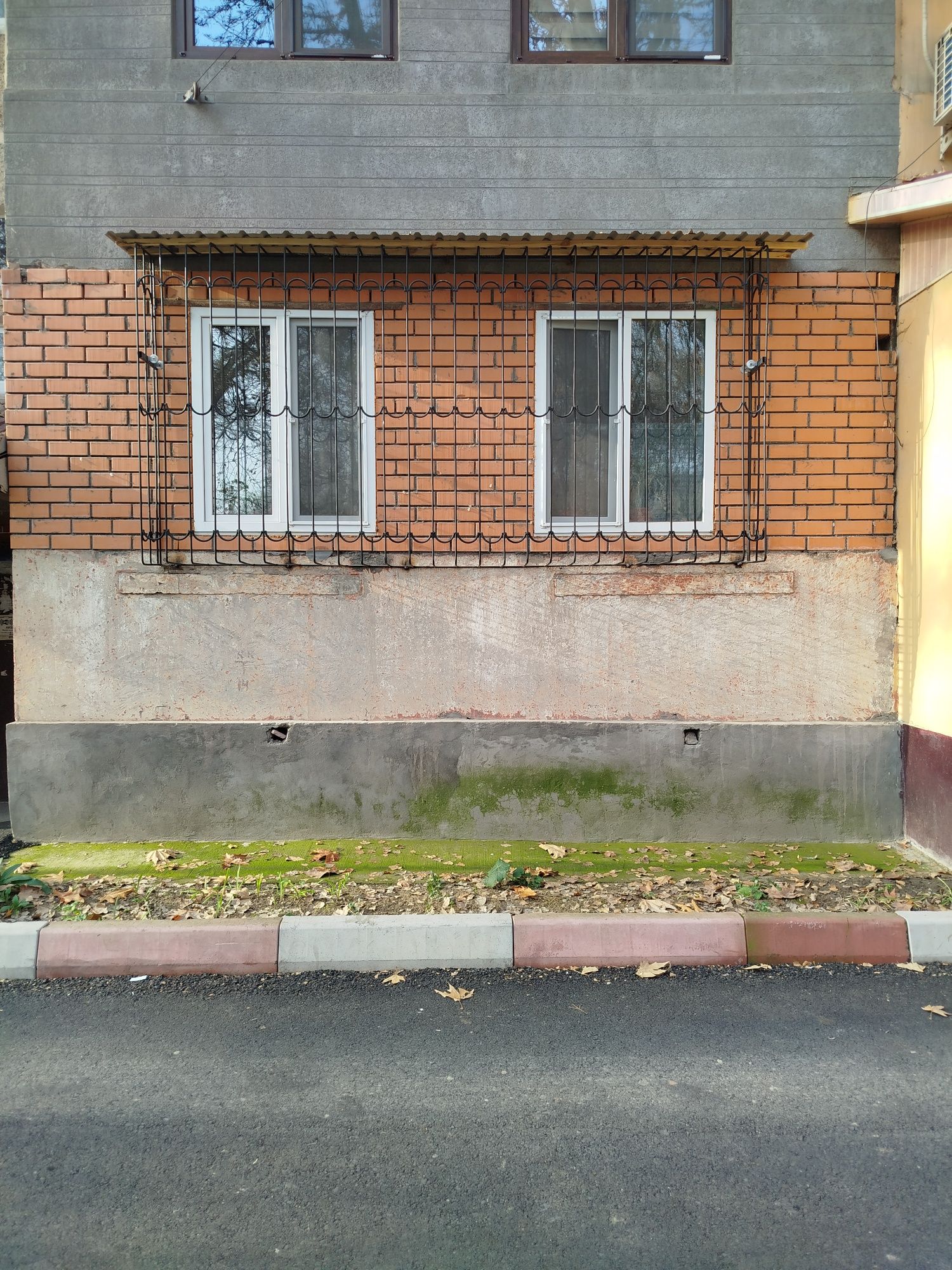 Продаю 2 ком кв Срочно