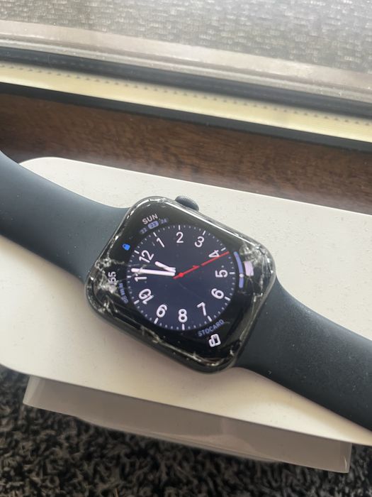 Vand Apple Watch SE 44mm deteriorat