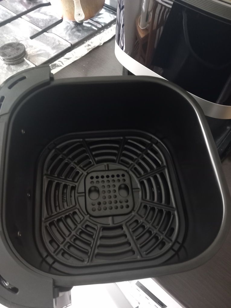 Air fryer - Friteuza digitala cu aer cald STARCREST SFR-5570BK, 1500 W