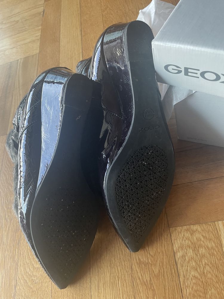 Geox-38 номер, на малка платформа, естествен лак