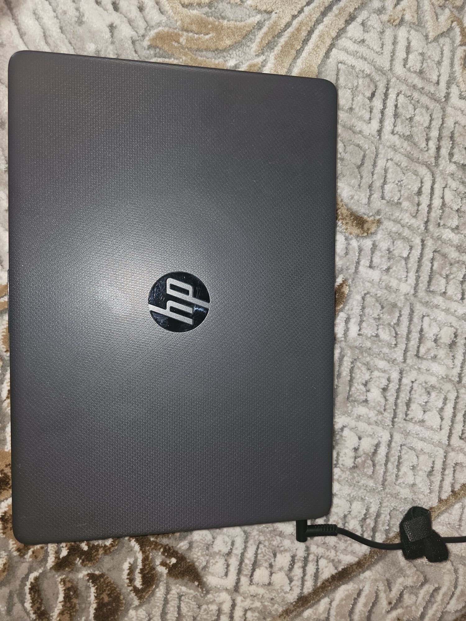 Ноутбук hp240 8g
