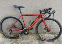 Алуминиев велосипед cannondale caadX disc гравел, колокрос, шосеен