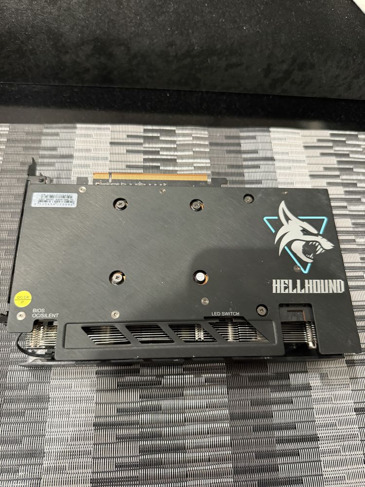 ВидеоКарта PowerColor HellHound RX 6600 XT 8GB