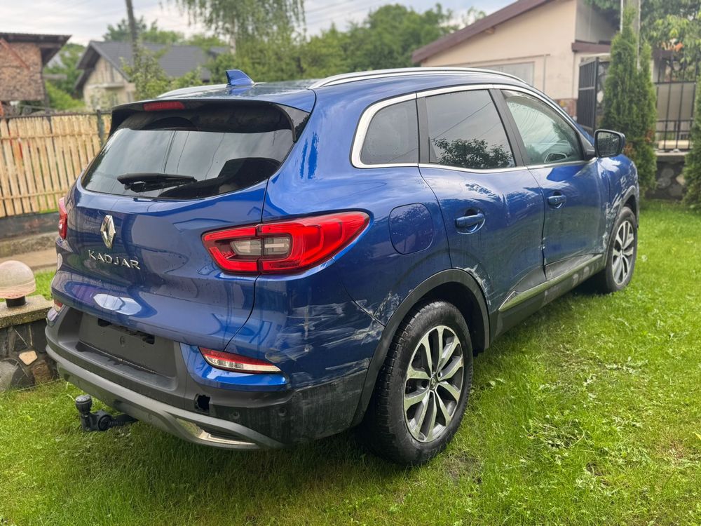 Vand RENAULT KADJAR 2022 facelift 1.5diesel euro6 automat avarit lovit