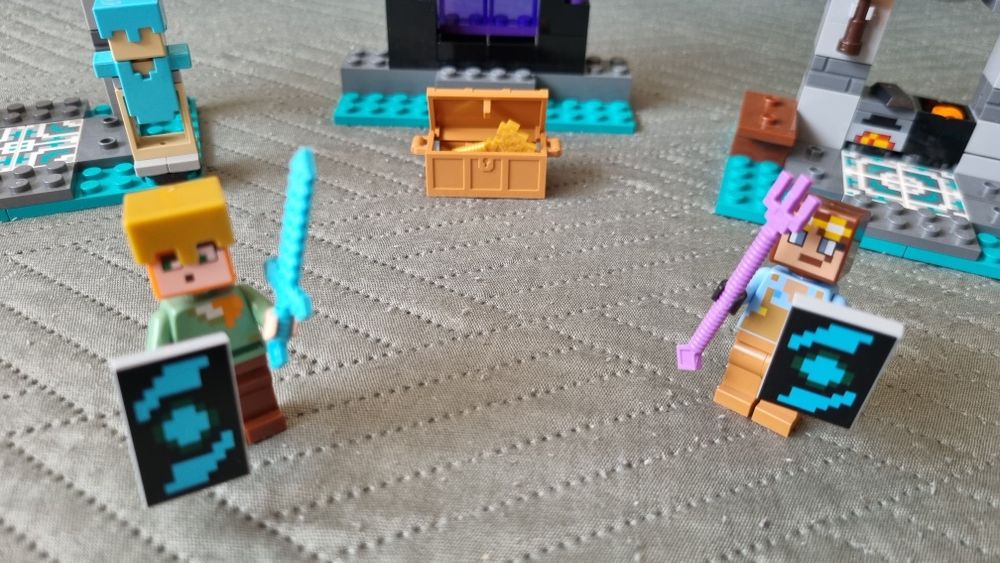 Лего Майнкрафт - Оръжейната