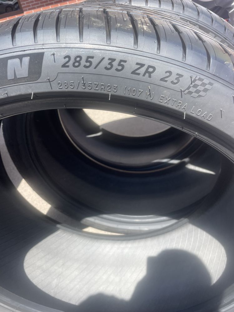 Anvelope vara michelin 285/35/23