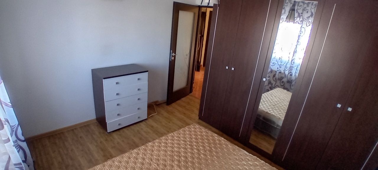 Vând apartament Mioveni