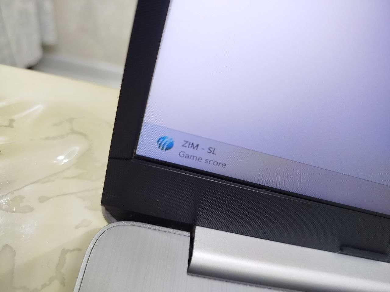 Ноутбук HP 15-dw3033dx Core™ i3-1115G4/8 GB/256 GB SSD