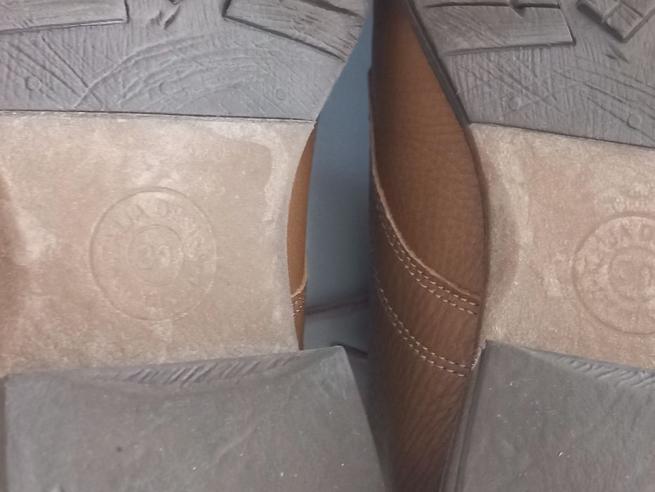 Дамски кларкове от естествена кожа