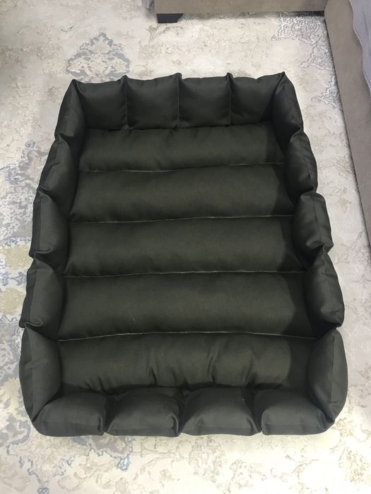 Лежанка для больших собак