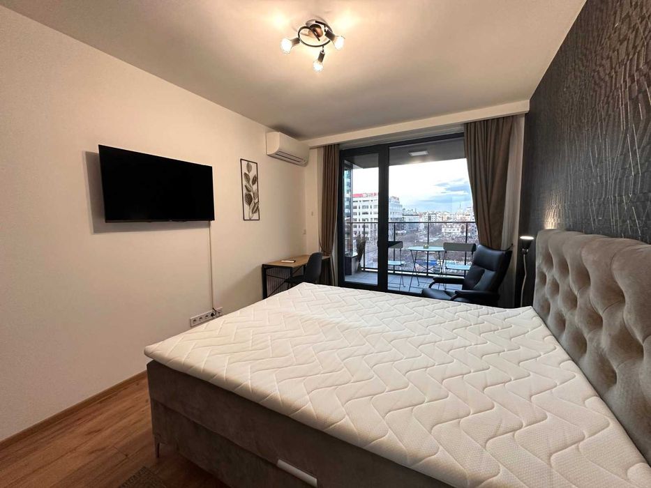 Дава се под наем Двустаен апартамент в София, Център - 79 кв.м за 850 € - Снимка #3