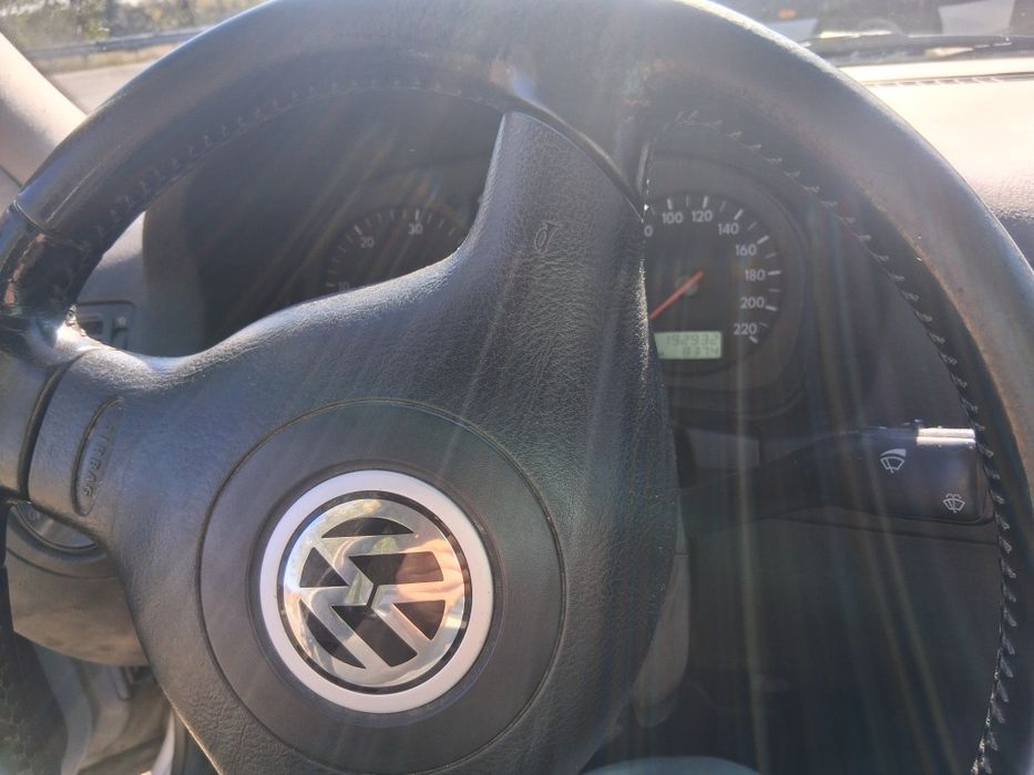 Volkswagen bora 1,9 tdi AGR sau ALH