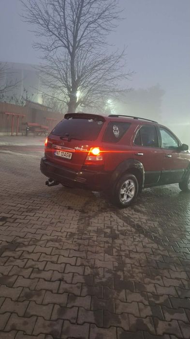 Vând sau schimb Kia