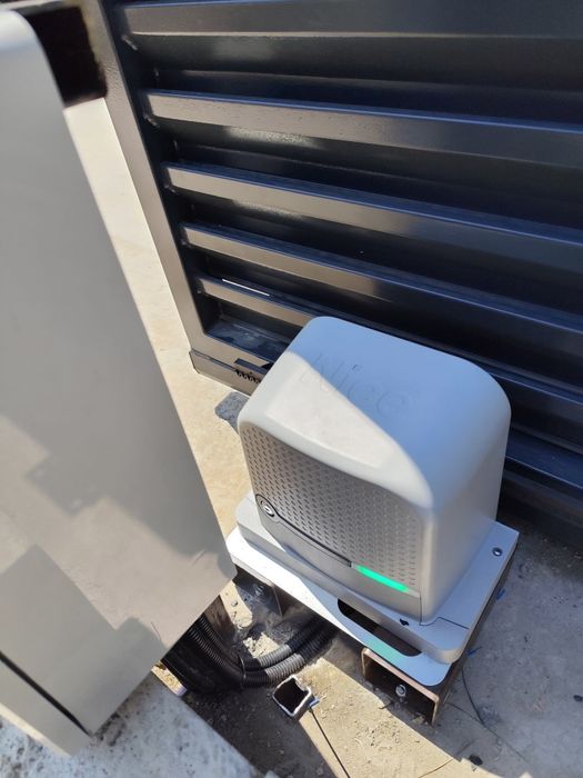 Sistem automatizare poarta, uși garaj