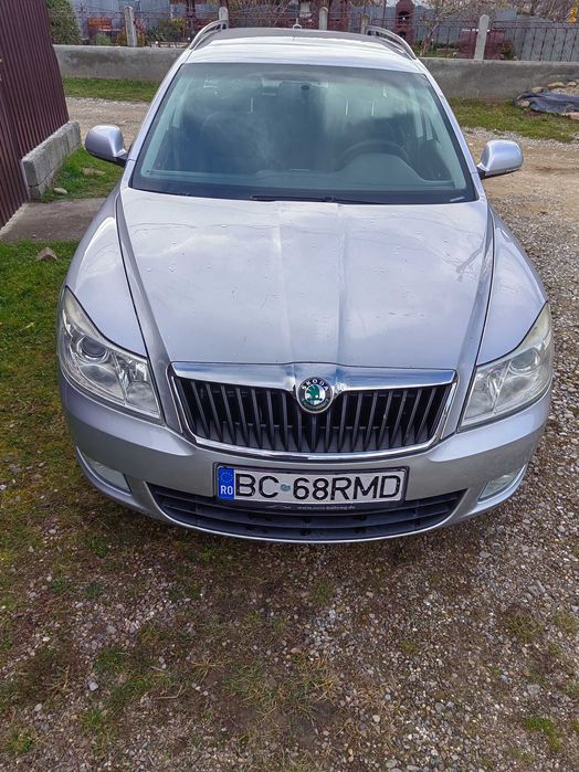 Vând Skoda Octavia
