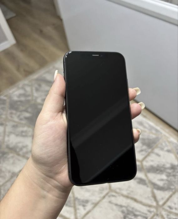 Продам айфон 11 в идельном состояние