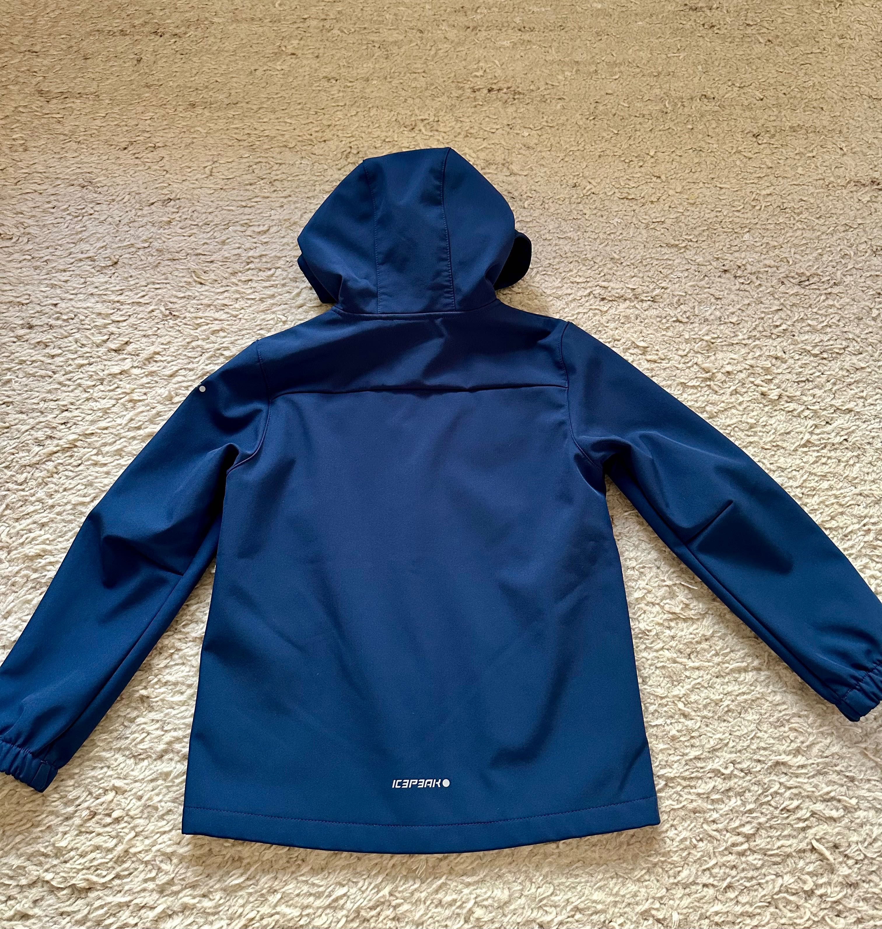 Яке Icepeak 128р. 7г.