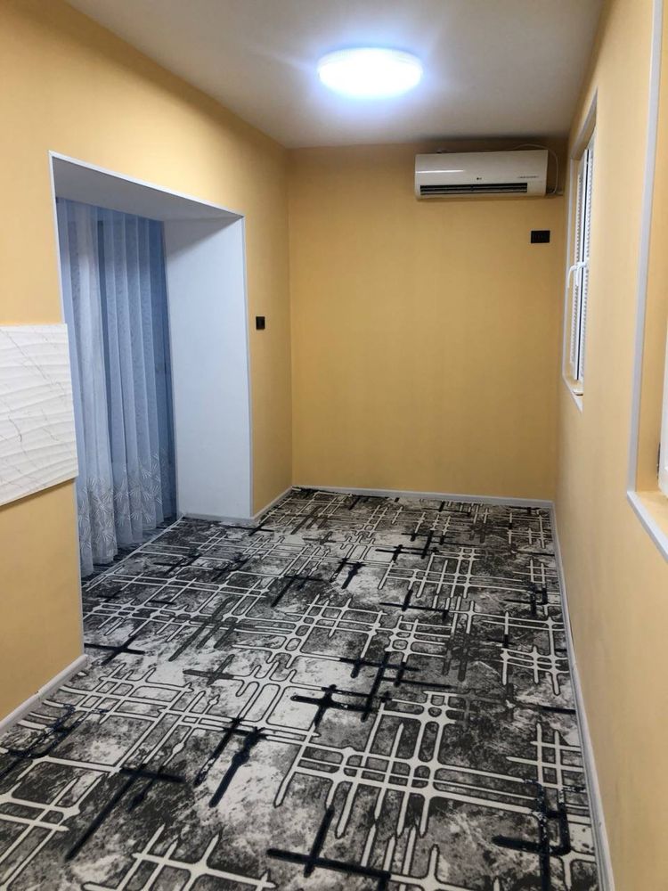 Академ городок Продается квартира 2/1/5 балкон 2х6 кирпичный дом